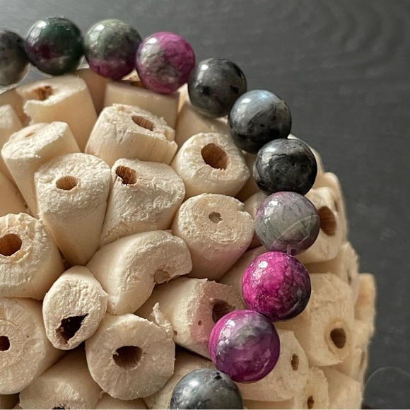 Handmade Natural Stone 8mm Bead Bracelet - Tourmaline & Jasper - Picture 4 of 10